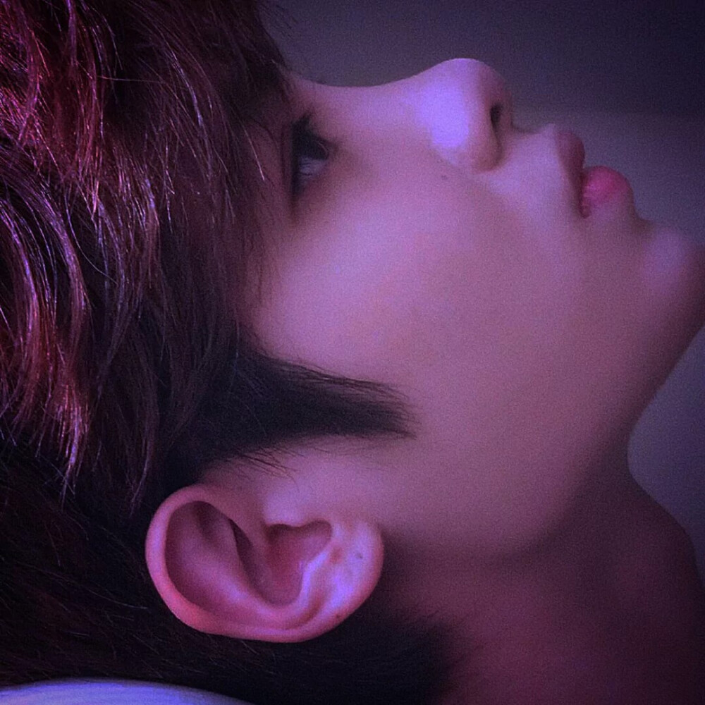 黄明昊