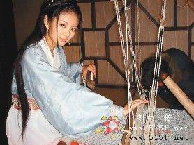 卧薪尝胆
安以轩 饰 西 施