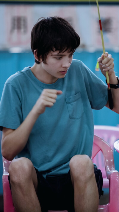 阿沙Asa Butterfield