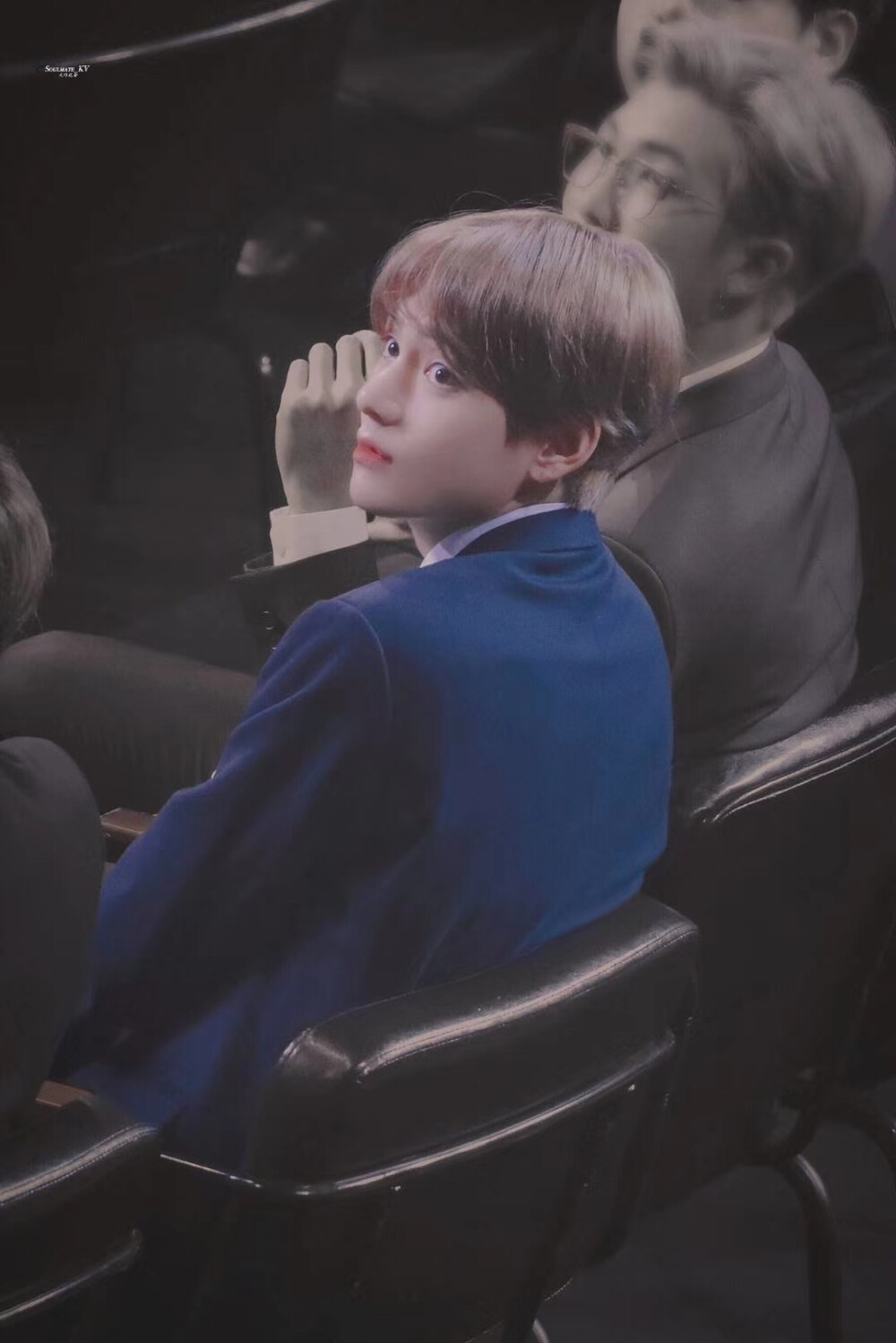 毕竟他是太阳 不是我一个人的光