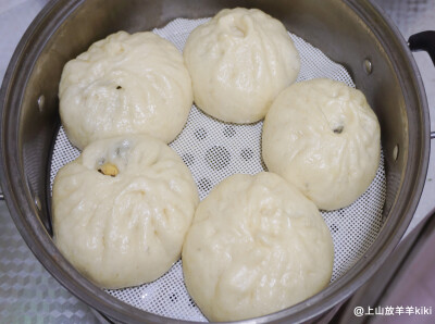 最近因为疫情宅家做的饭！北方人还真是爱面食。