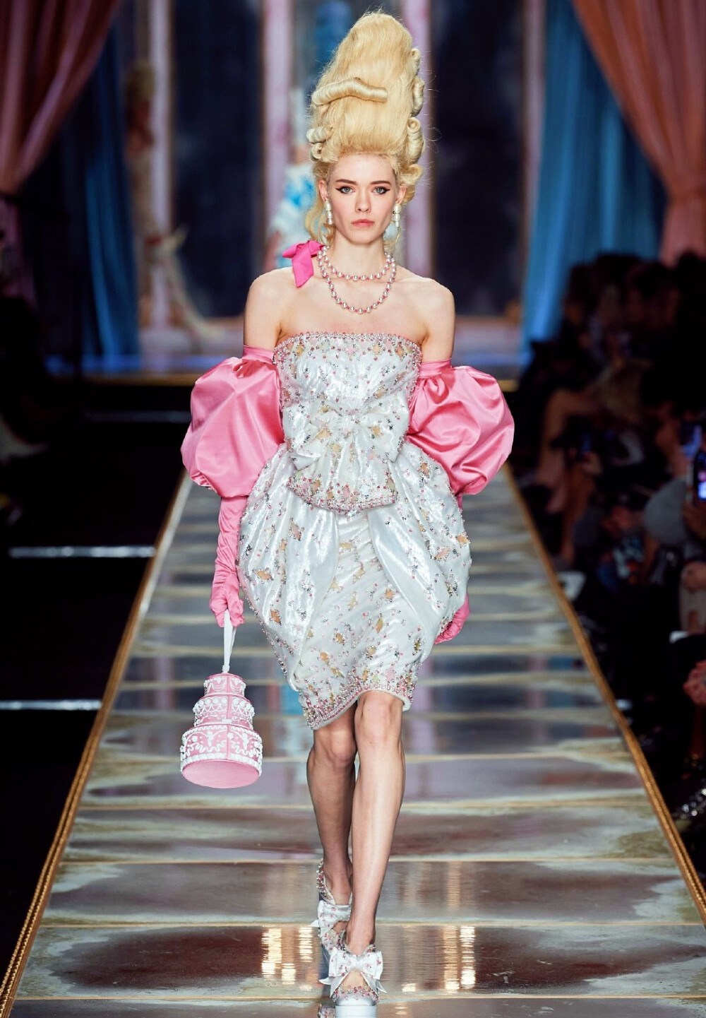 MOSCHINO Milan Fall Winter202