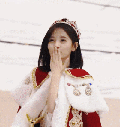 鞠婧祎GIF