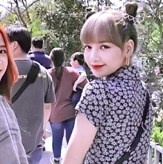 Lisa＆金智秀jisoo