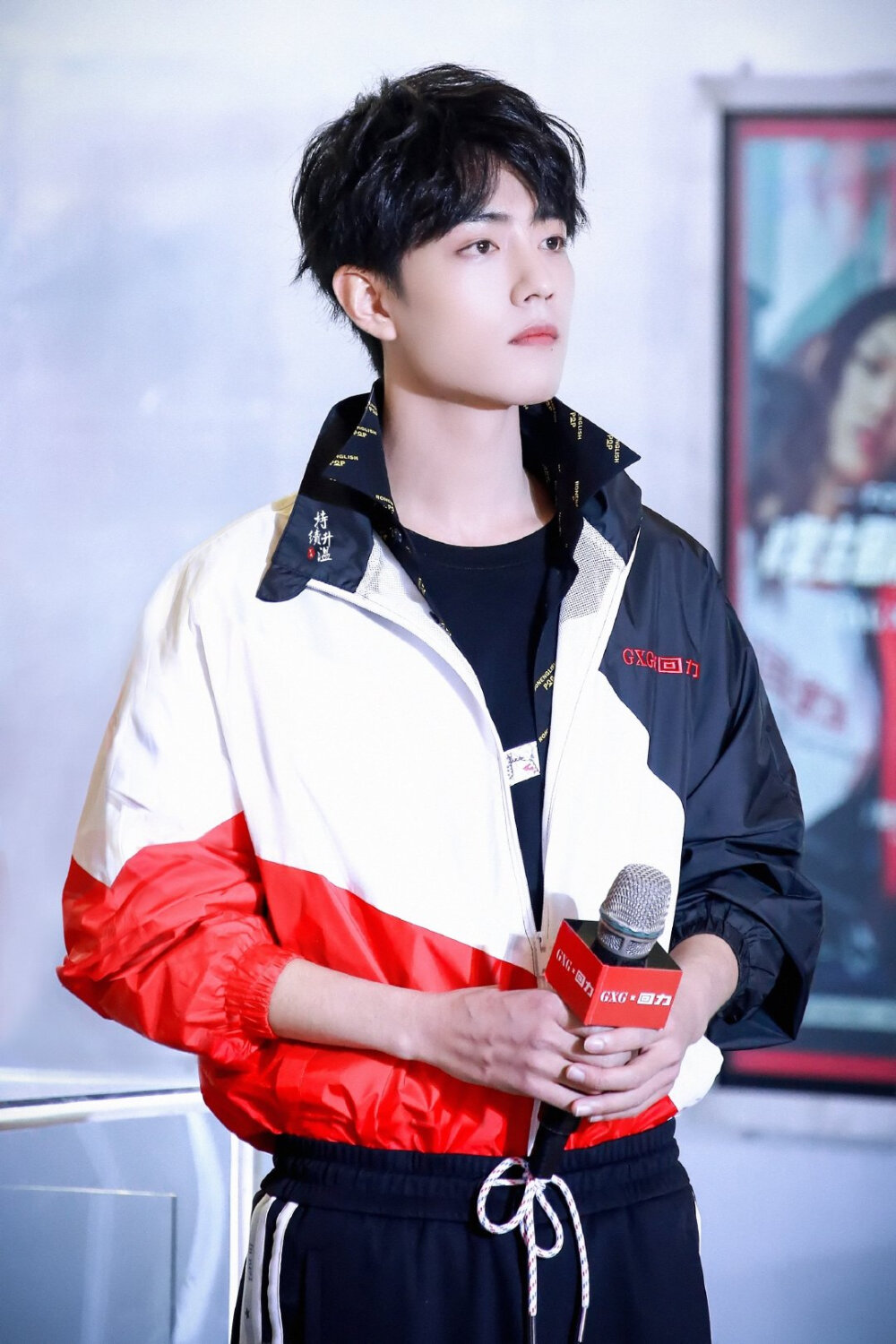 肖战｜GXG*回力站台活动
cr.持續升溫·肖战