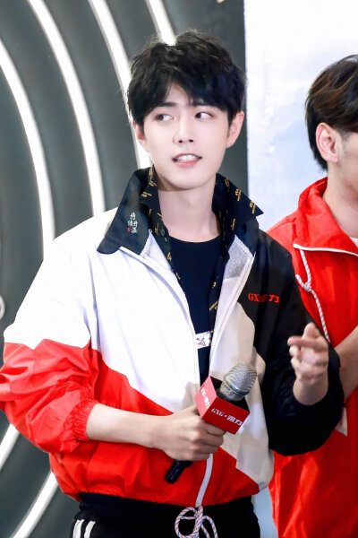 肖战｜GXG*回力站台活动
cr.持續升溫·肖战