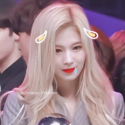 cr小黄君
sana'