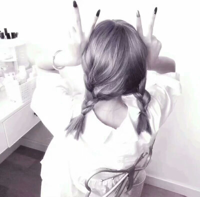 【精选女生头像】
/·愿喜❤️