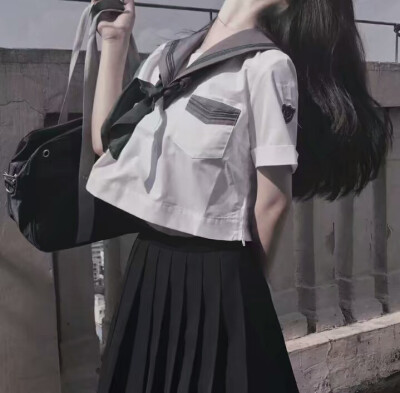 【精选女生头像】
/·愿喜❤️