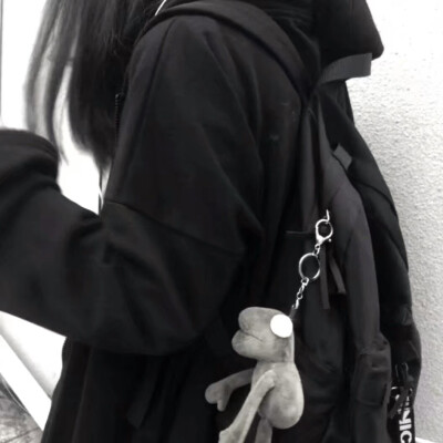 【精选女生头像】
/·愿喜❤️