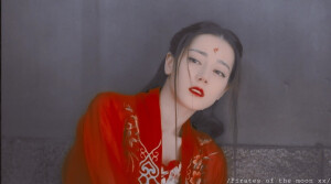 cr：-月亮海盗-
饭修/迪丽热巴三生三世十里桃花白凤九青丘女君帝姬四海八荒第二绝色陈贵人