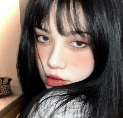 女生头像
喜欢关注 dt小何在吗
源林奕然