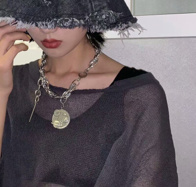 女生头像
喜欢关注 dt小何在吗
源林奕然