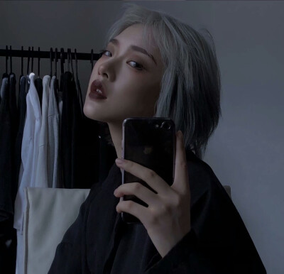 女生头像
喜欢关注 dt小何在吗
源林奕然