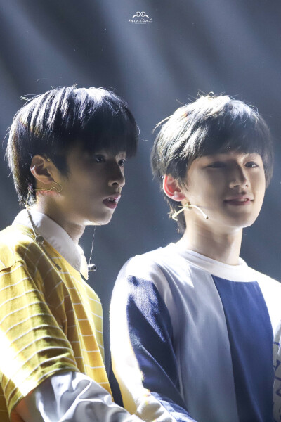 /刘耀文/宋亚轩/刘耀文壁纸/宋亚轩壁纸/文轩/文轩壁纸/世界第一初恋/时代少年团出道之夜/时代少年团成出道/
@原来是文文噢
·圈地自萌
每日安利文文轩轩