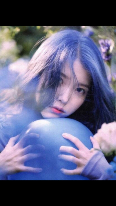 IU