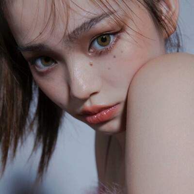 女生头像
喜欢关注 dt小何在吗
源林奕然