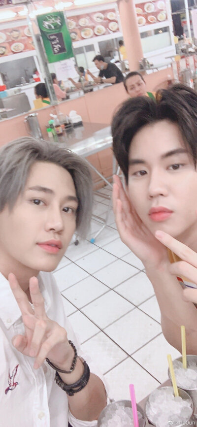 ＃bounprem
他们俩太好磕了(//∇//)