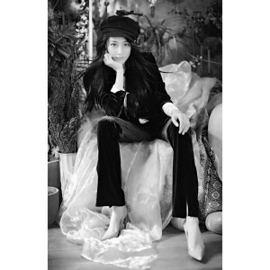 自用白边自制头像
二传注明  dt一枕甜洝入梦