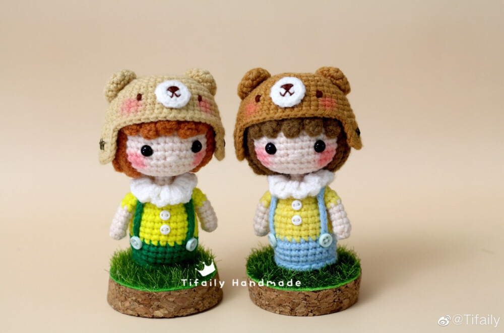 #Tifaily的手作#
小熊囝囝和小猪囡囡团
成品约8.5cm