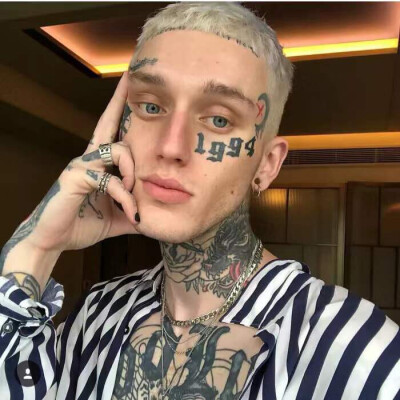 欧美男头成熟