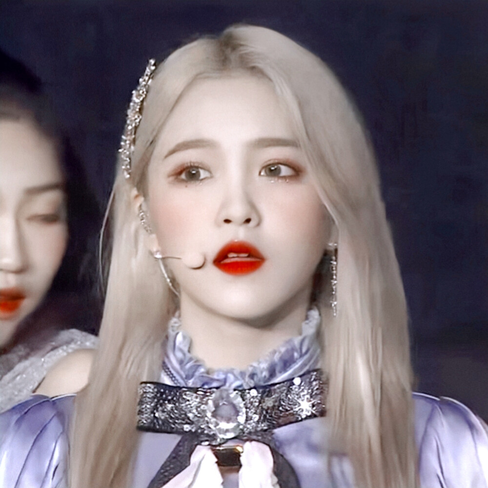 金艺琳©宋怿
姜翊鹿原 这组的滤镜和上姐一样