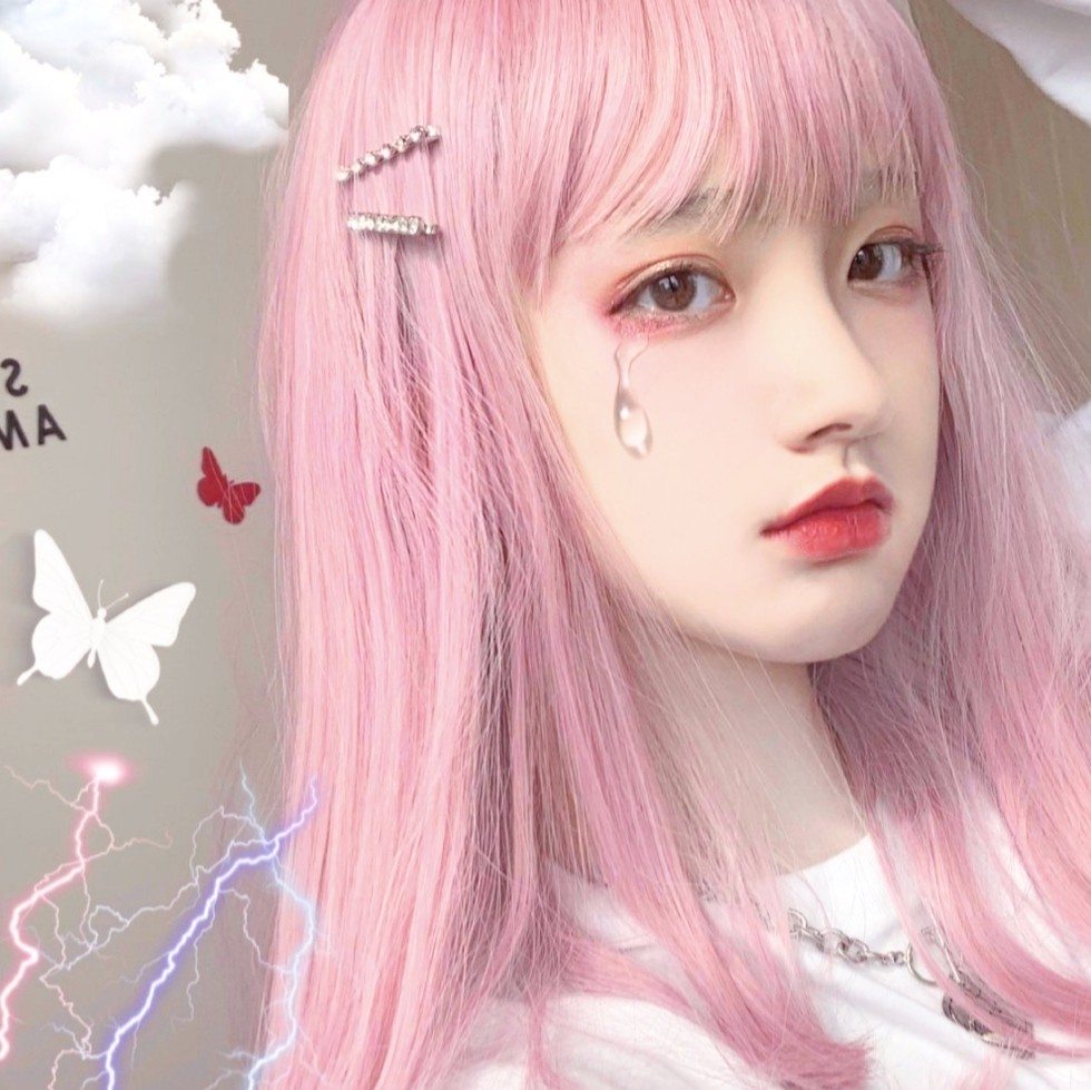 女生头像真人浓妆漂亮成熟