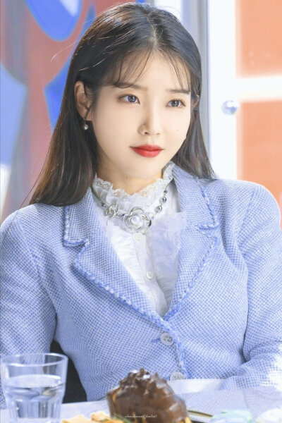 iu德鲁纳酒店 gif