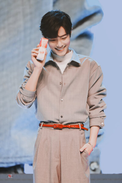 #肖战 今日萌萌哒~