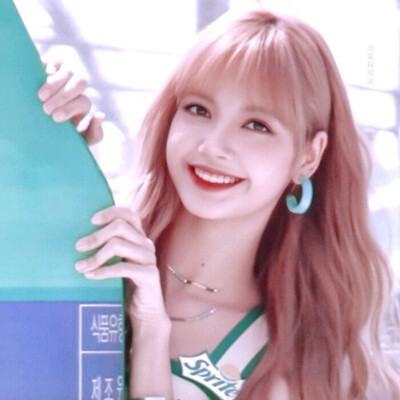 #Lisa#
禁二改，二传标明堆糖恋爱探险家
原截余慧
拿图评论或收藏