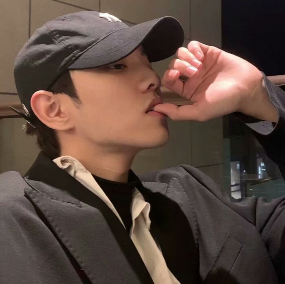 男头 头像男
男生头像
喜欢关注或收藏一下