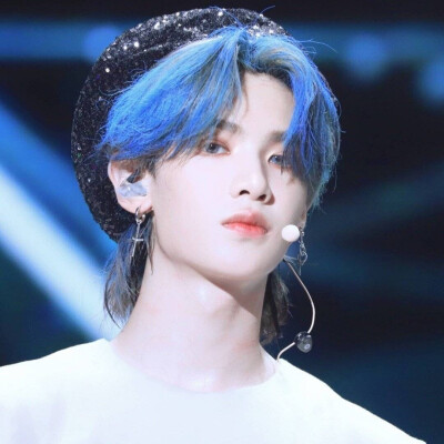 Justin黄明昊