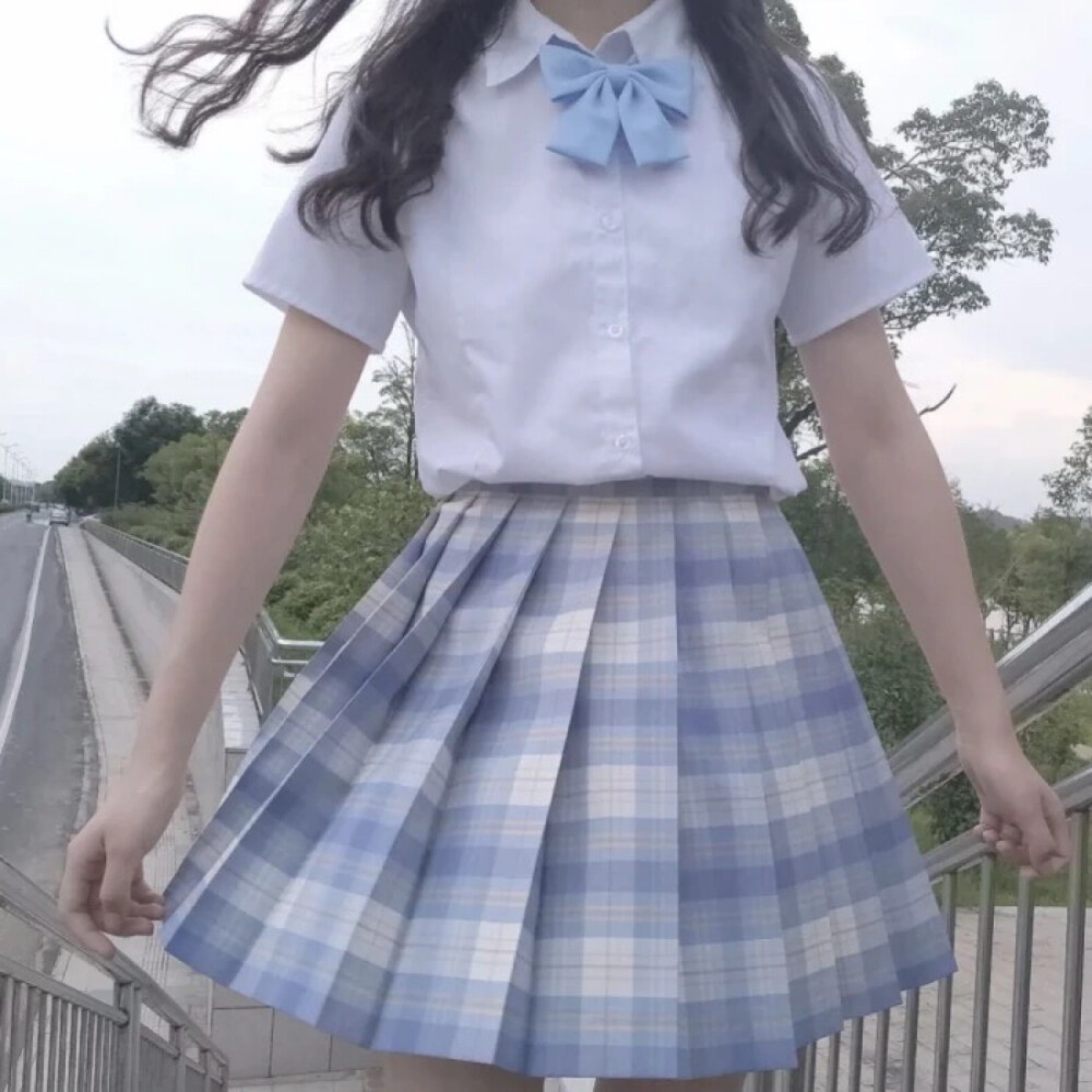 jK制服