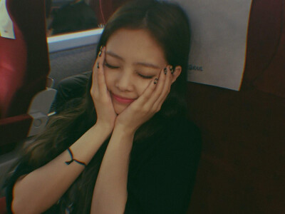 BLACKPINK Jennie金智妮 高清 壁纸 图源ins