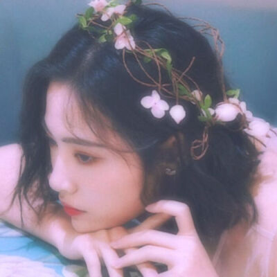 你是非常可爱的人
真应该遇到最好的人
我也真希望我就是