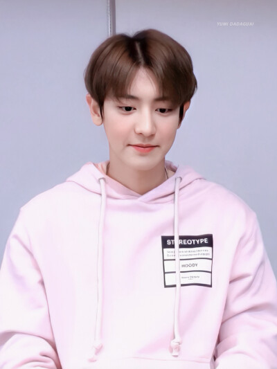 exo朴灿烈高清壁纸