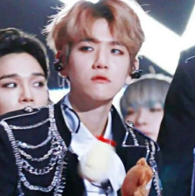 注明
灿白可二改。