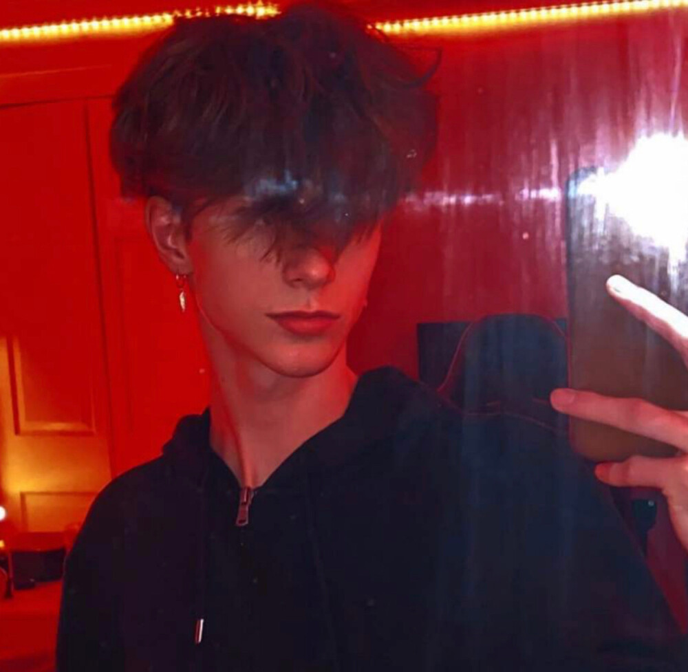 ➕wx公粽h：阿祯杂货铺 获取更多头像