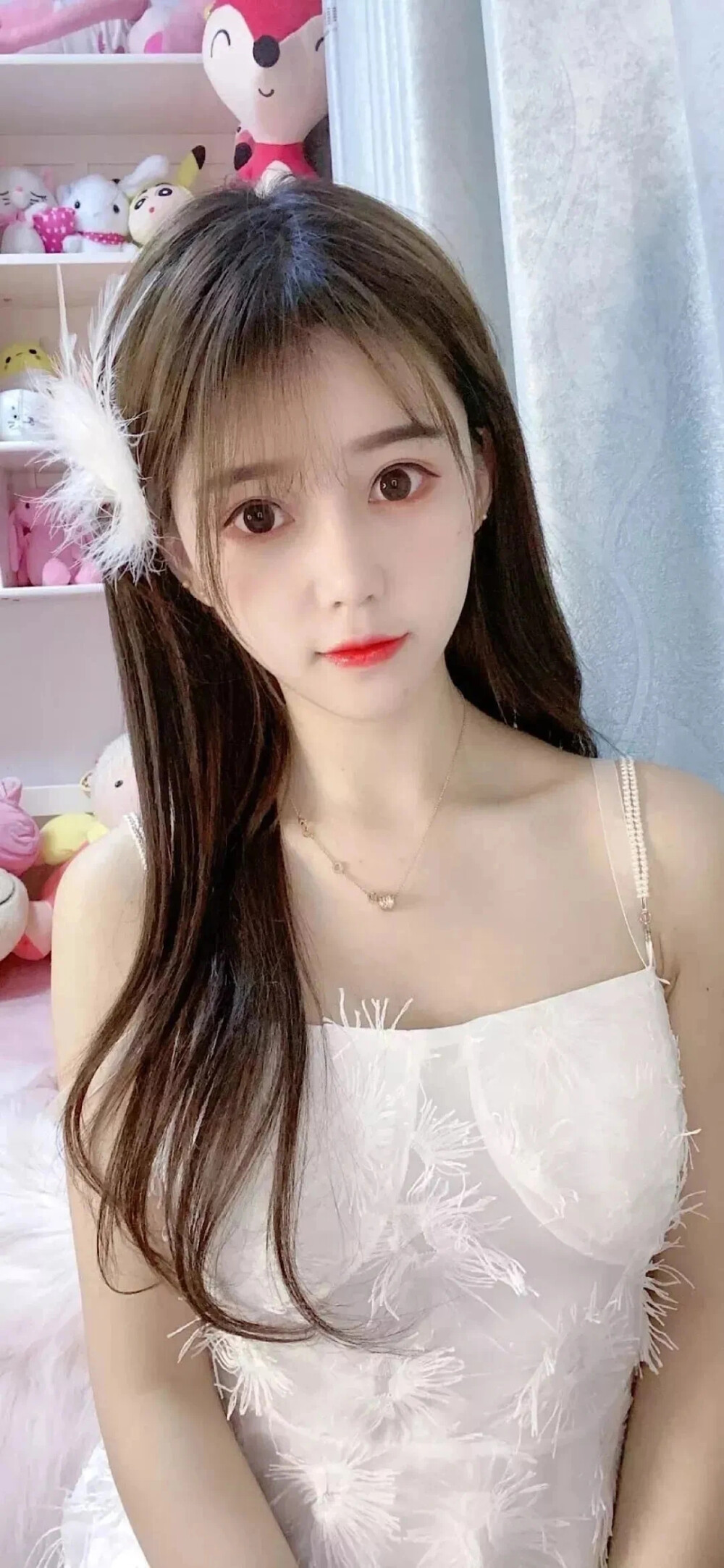 【美人何处】女色 jk cos zf 动漫！搬运整合 ，侵删 。