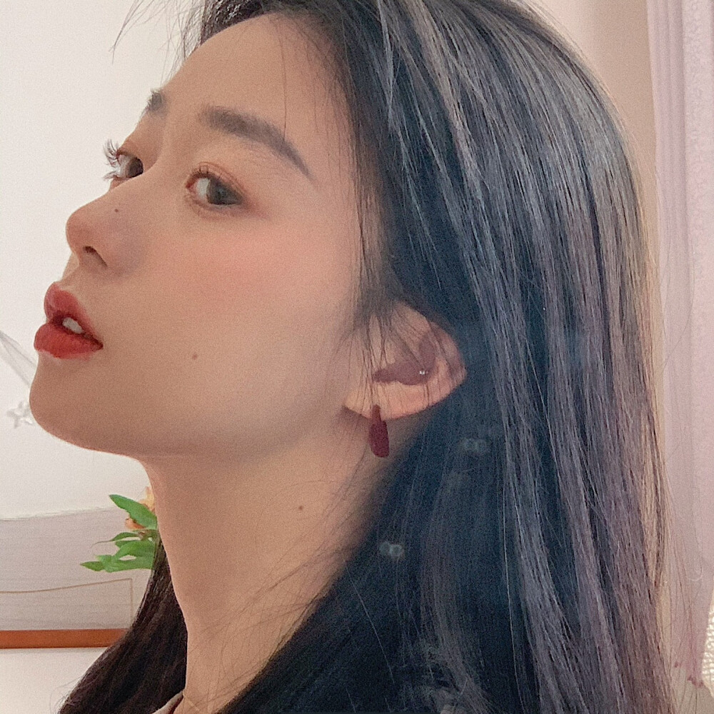 自截79真人头像 自截禁二改二传79侵删79已知来源注明 女孩wb