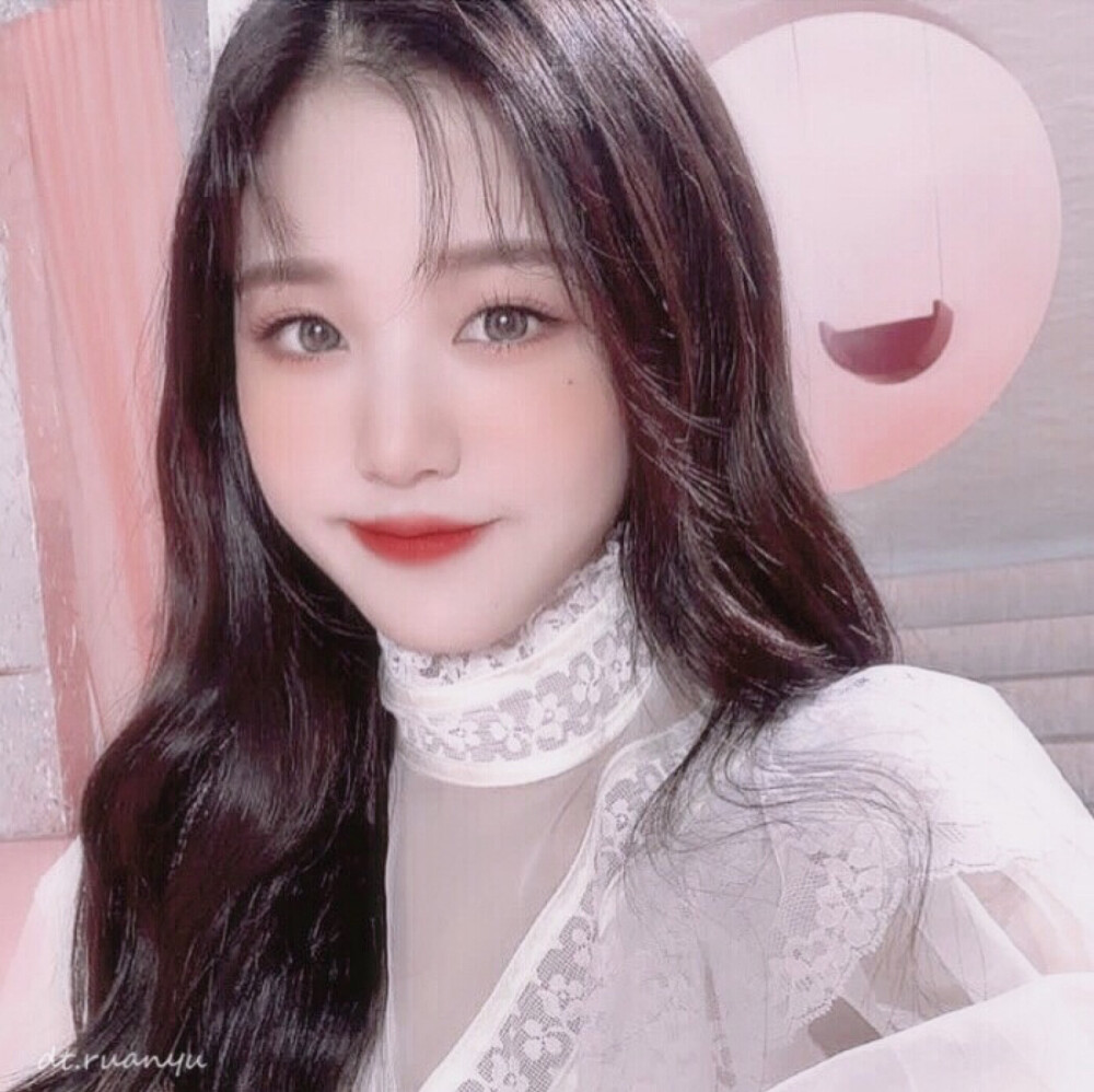 张元英/张员瑛.