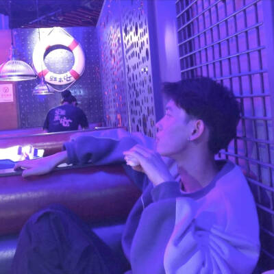 玩网男头