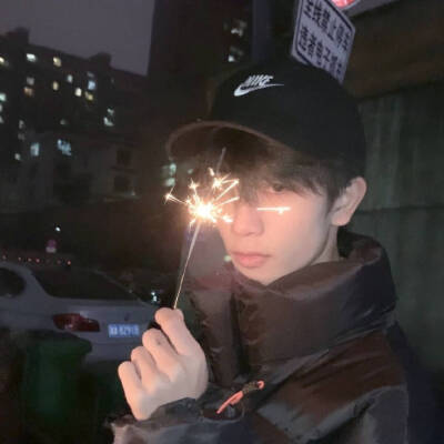 玩网男头