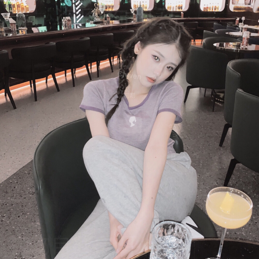 初吻 拿图点赞喜欢关注