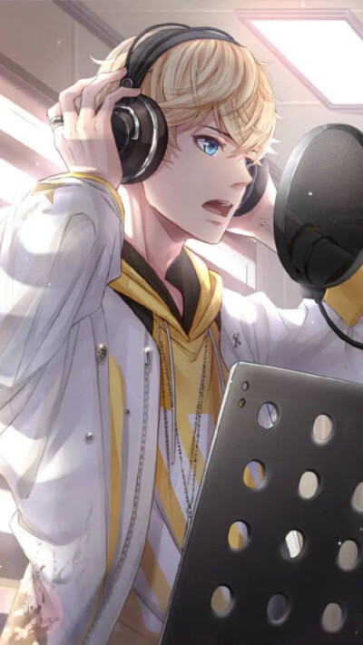 SR纯真眼眸（进化后）
“我最真实的样子，只有你能看到。”