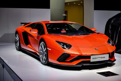 Aventador S