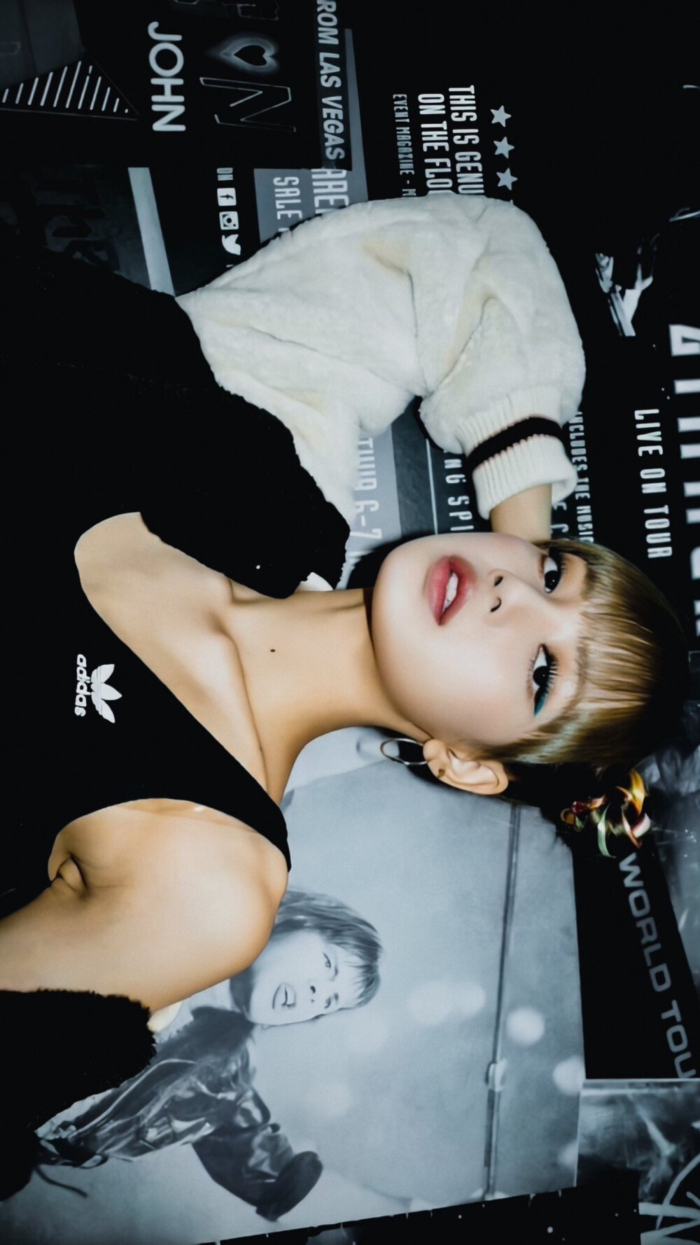 lalisa manoban ☪ 甜豆莎 cr.水印