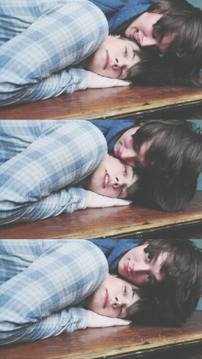 wineholics：可爱的布布和V老师( ͡°❥ ͡°)