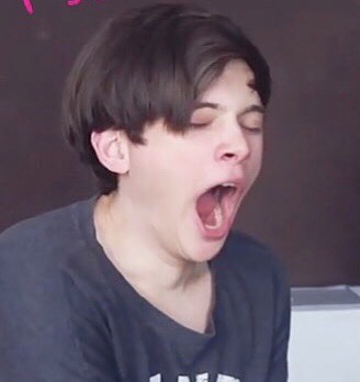 wineholics：可爱的布布和V老师( ͡°❥ ͡°)