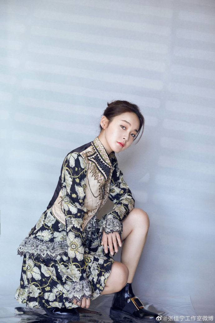 张佳宁出席电视剧决胜法庭发布会